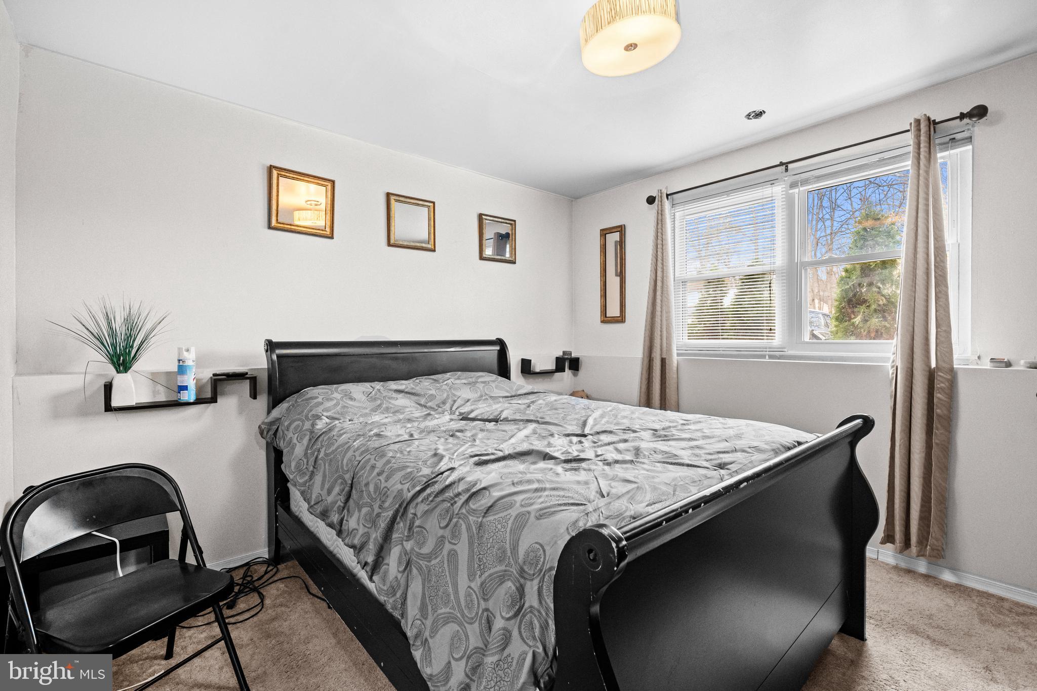 ST CHARLES BANNISTER - Residential