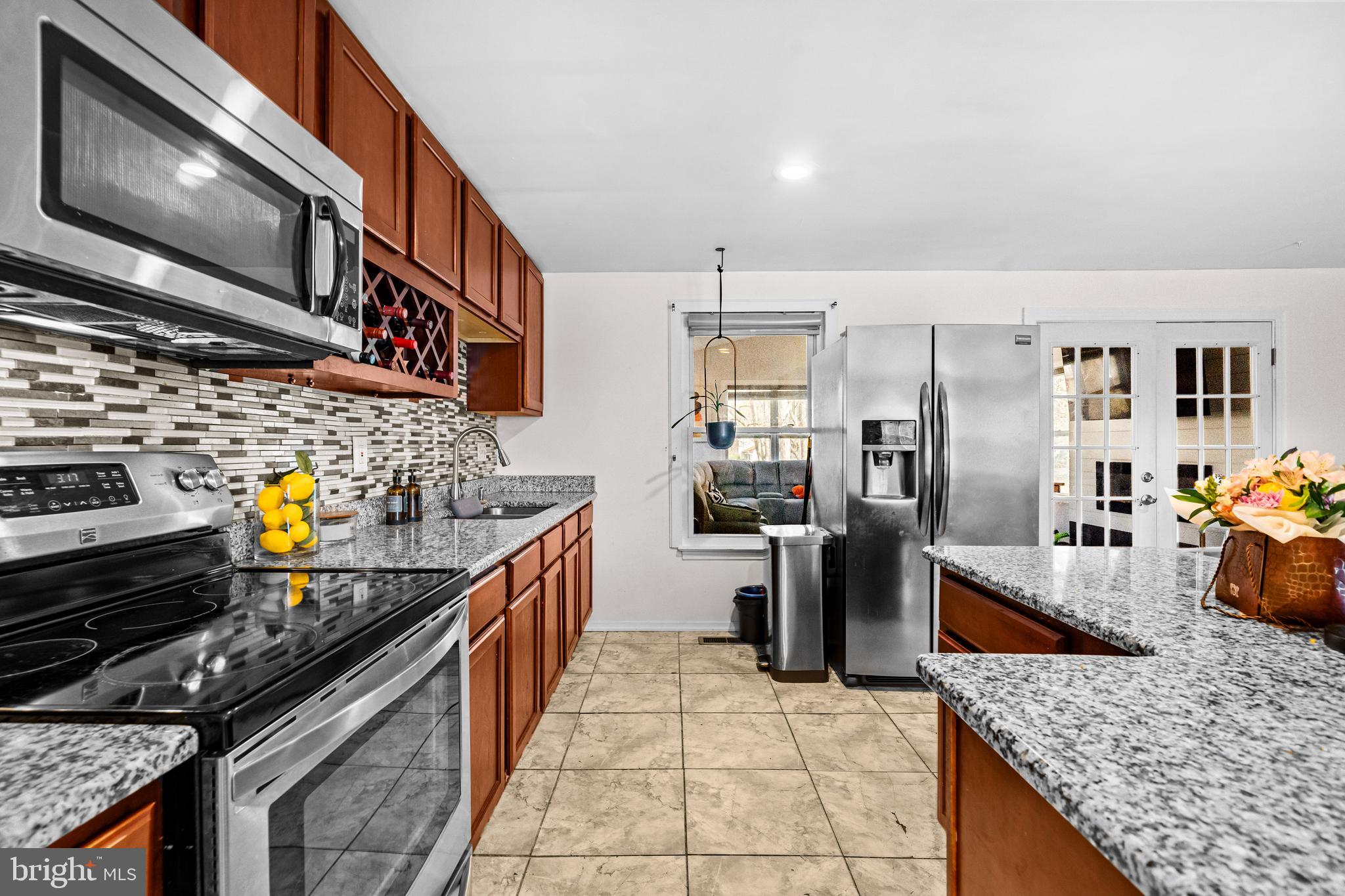 ST CHARLES BANNISTER - Residential