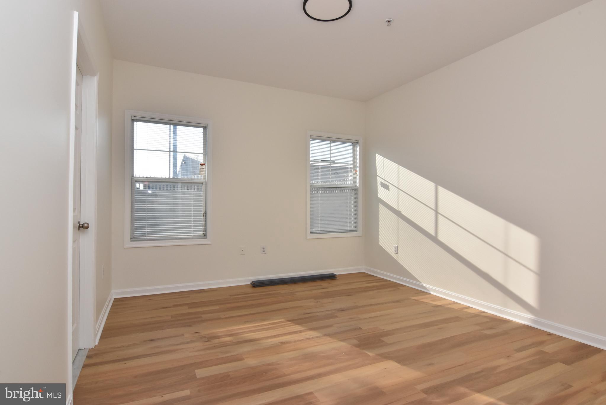 VILLAS AT BAY CROSSING - Residential Lease