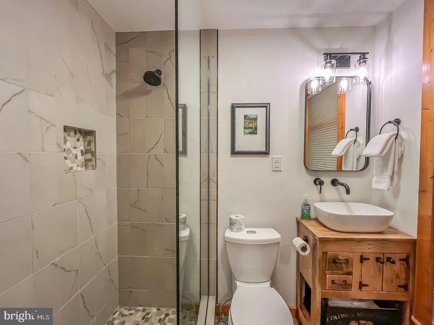 WATERSIDE AT WISP - Residential