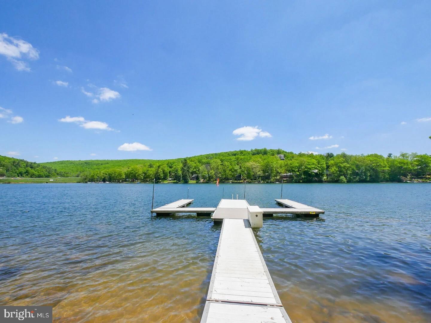 WATERSIDE AT WISP - Residential