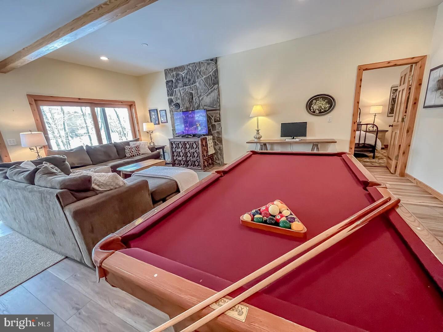 WATERSIDE AT WISP - Residential