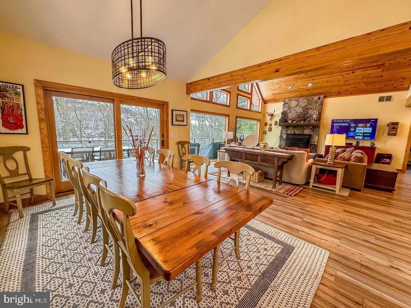 WATERSIDE AT WISP - Residential