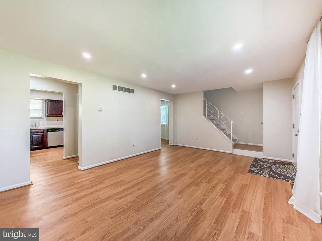 75 DAWSON ROAD