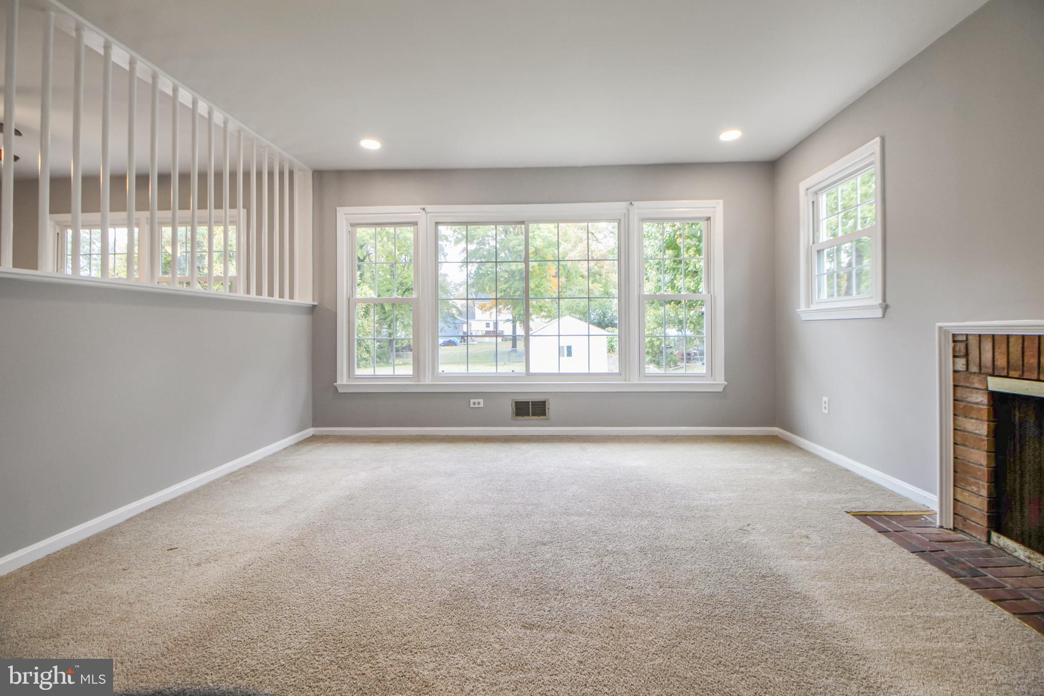 HYNESBORO PARK - Residential