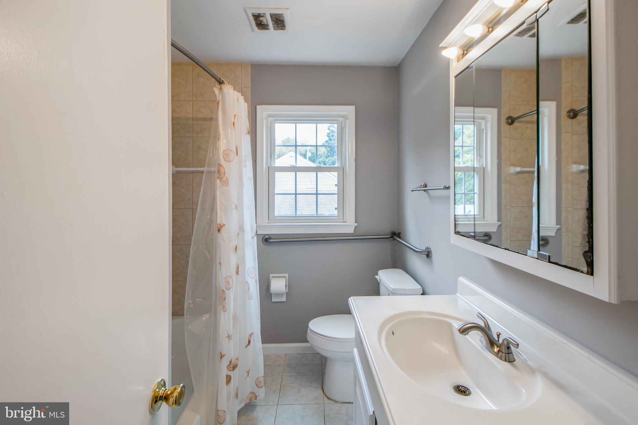 HYNESBORO PARK - Residential