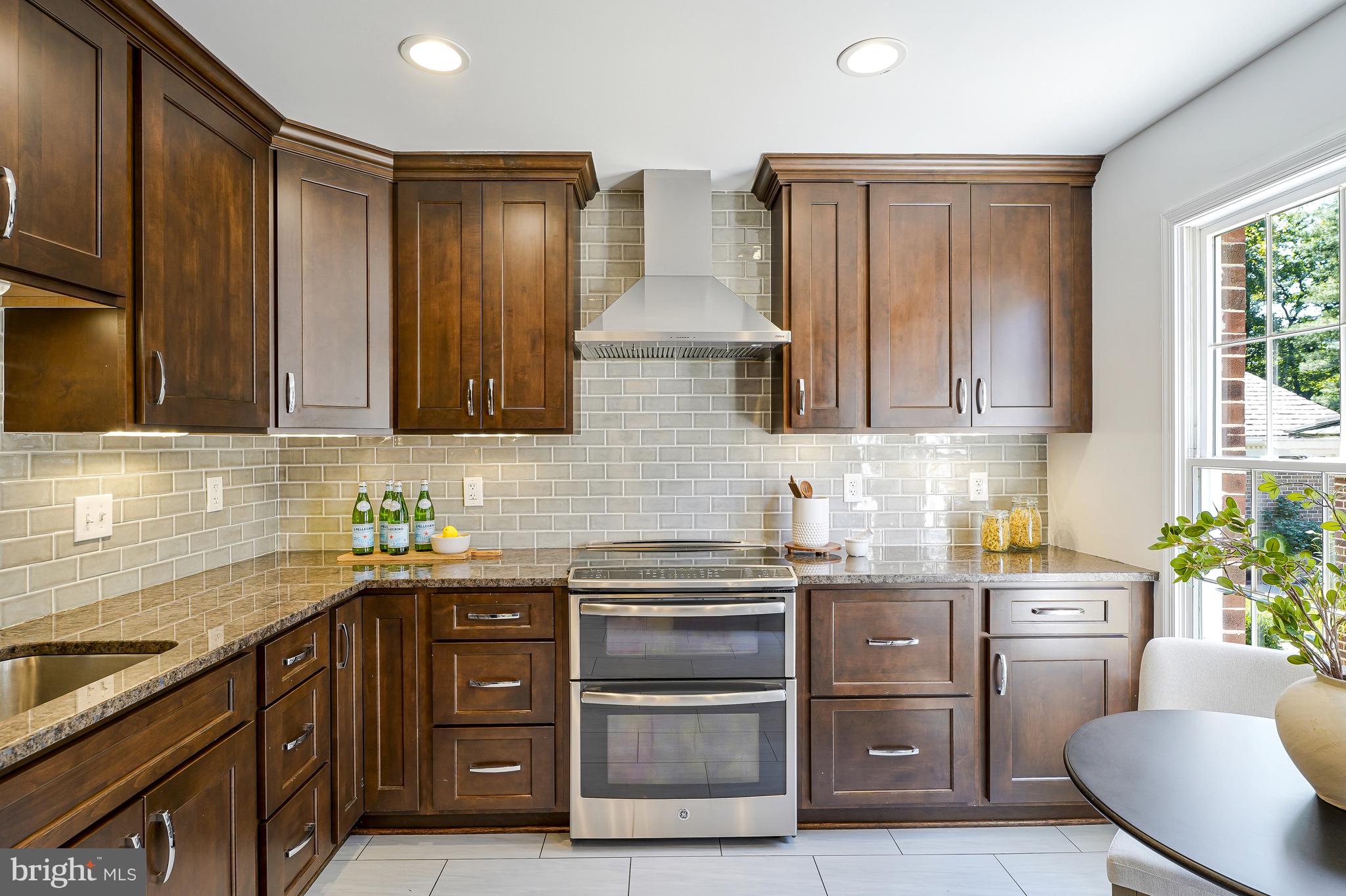 2906 OAKBOROUGH SQUARE