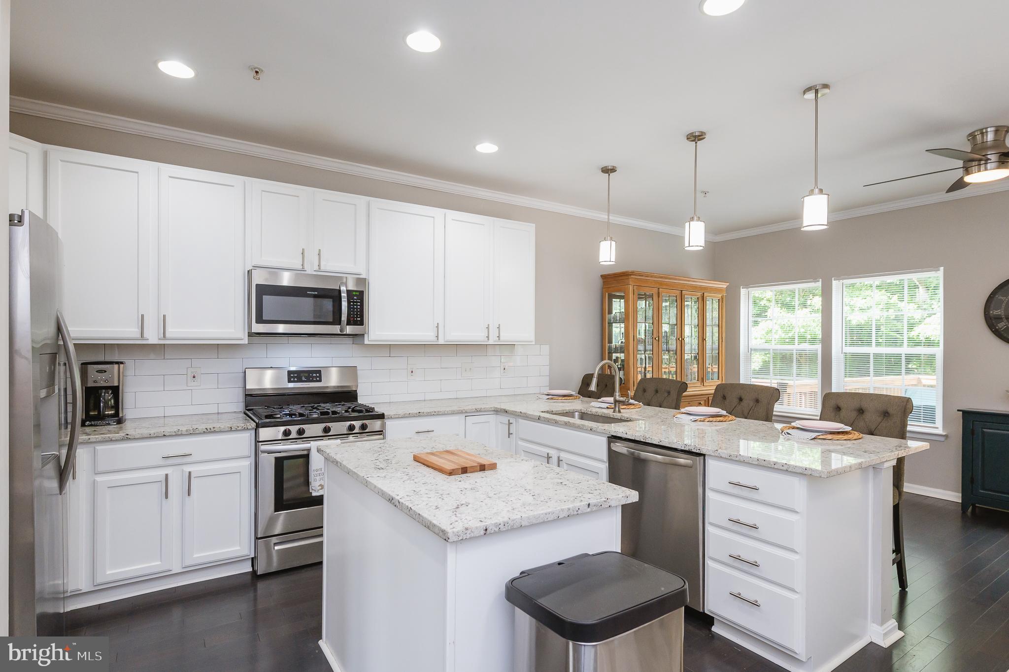 AUTUMN RUN - Residential