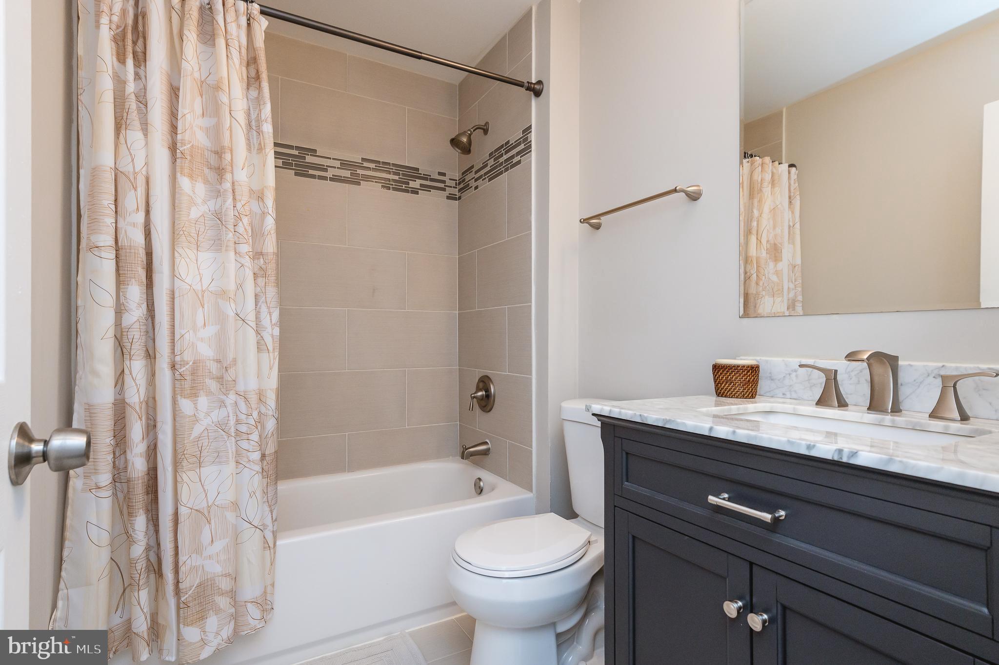 AUTUMN RUN - Residential