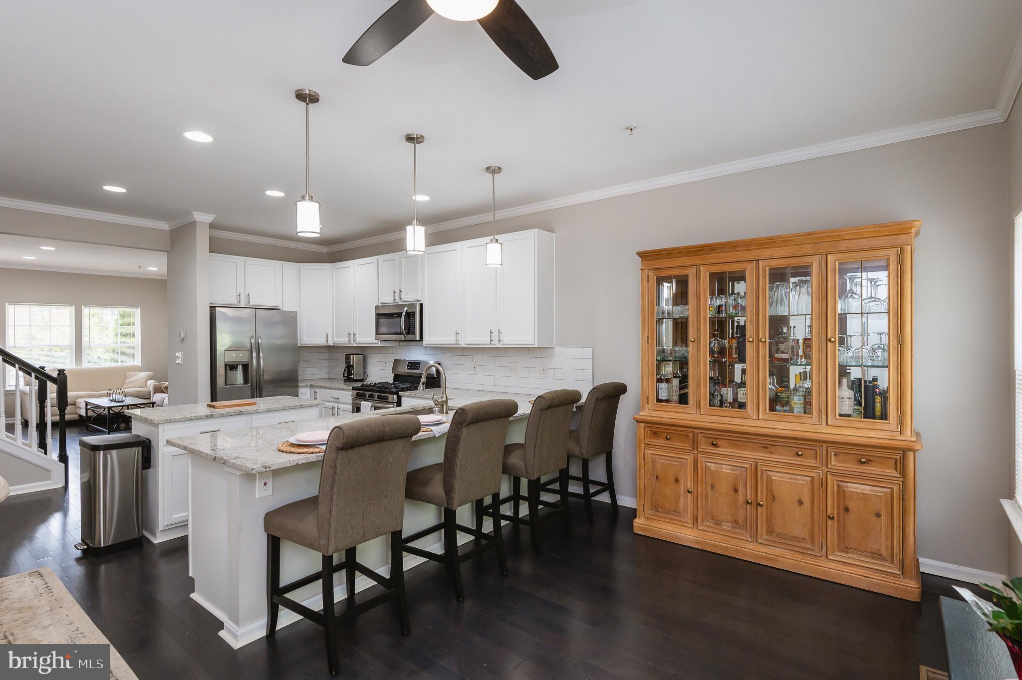 AUTUMN RUN - Residential