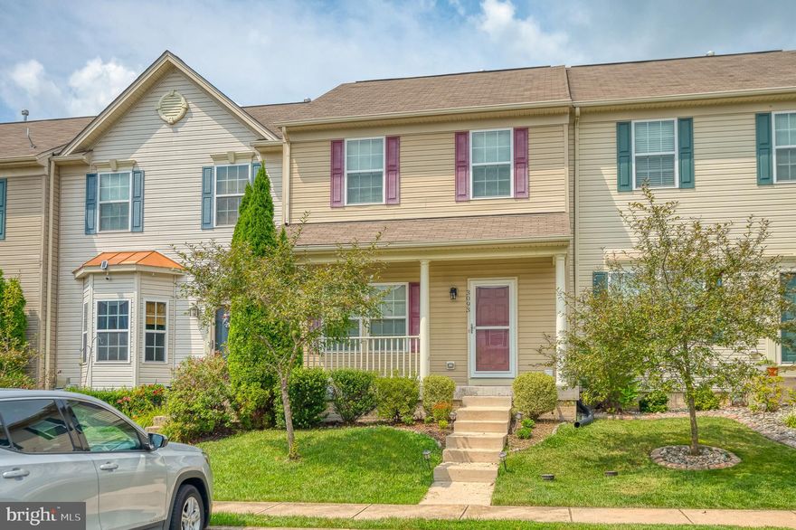 Welcome to 3093 Raking Leaf Court a townhome with a three-level bumpout providing ample space. A welcoming front porch leads you into this well-appointed home where you'll find three bedrooms and 3.5 bathrooms. It has neutral colors, moldings, recessed lighting and beautiful wood floors. The impressive eat-in kitchen has a breakfast bar, center island, granite counters, backsplash and stainless steel appliances. The sunroom bumpout has an exit to the rear deck. Upstairs, you'll find a primary bedroom with two walk-in closets, sitting room and spa-like full bathroom. The additional two bedrooms have an updated hall bathroom. The walk-out lower level has a huge rec room, full bathroom, storage and laundry. Brand new AC!