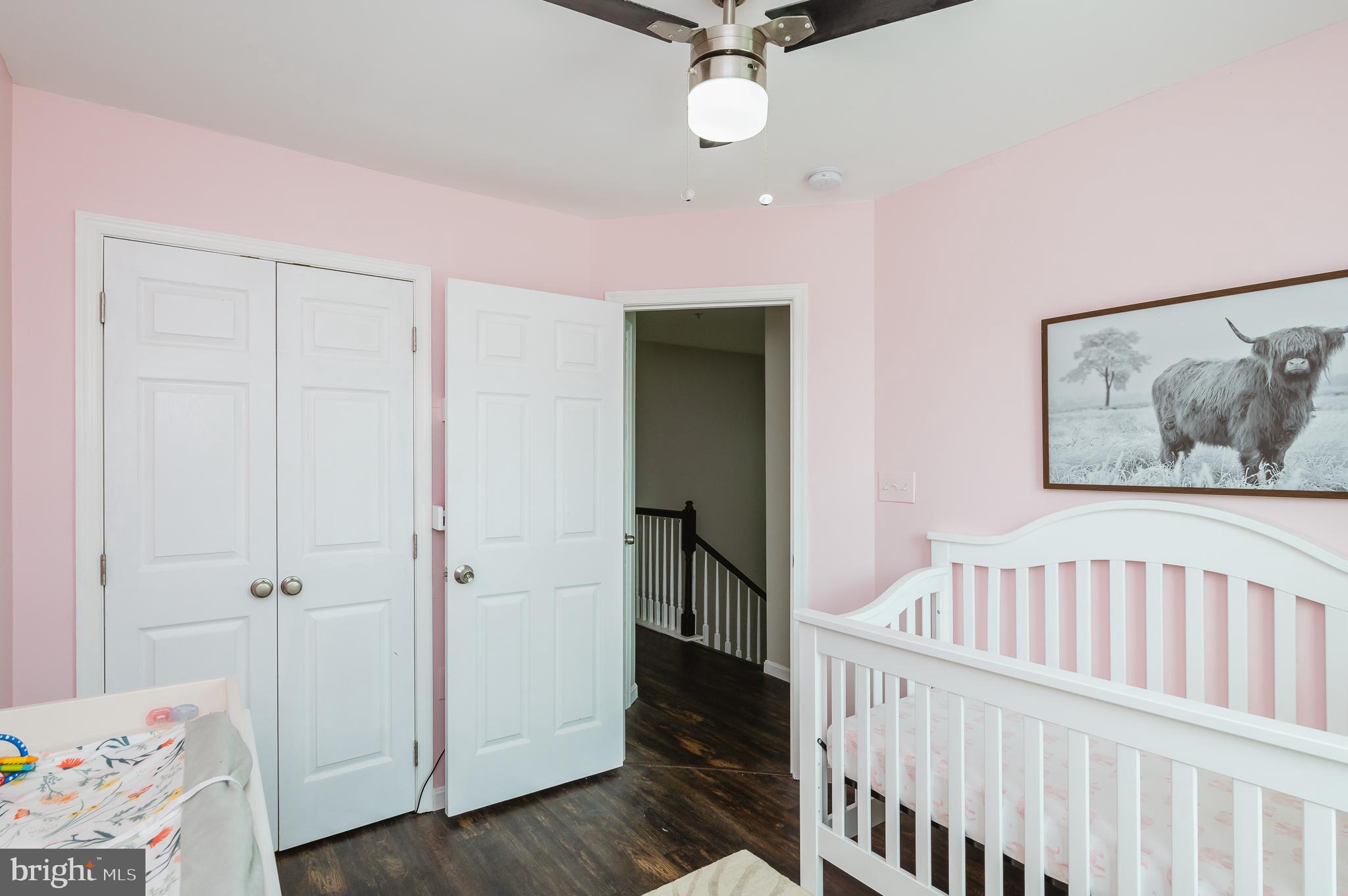 AUTUMN RUN - Residential