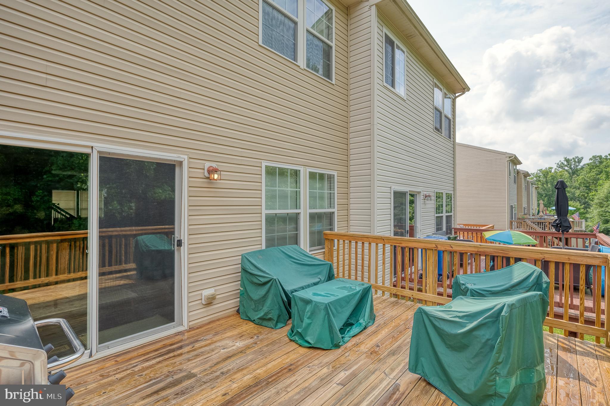 AUTUMN RUN - Residential