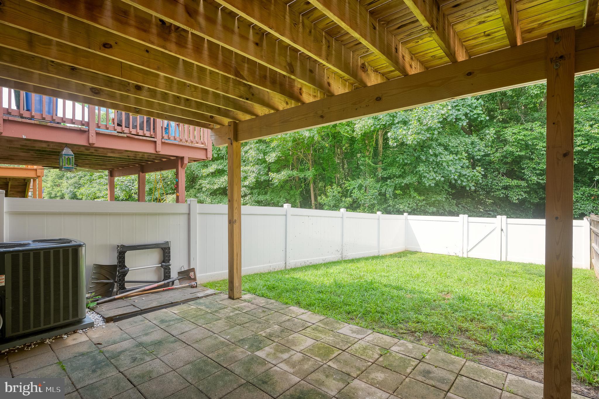 AUTUMN RUN - Residential