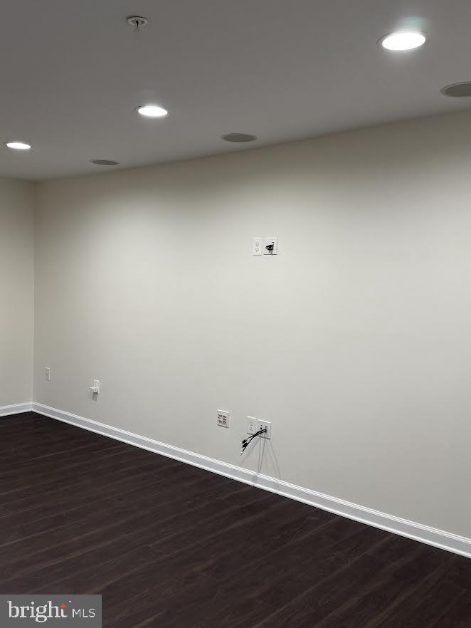 PARKSIDE - Residential