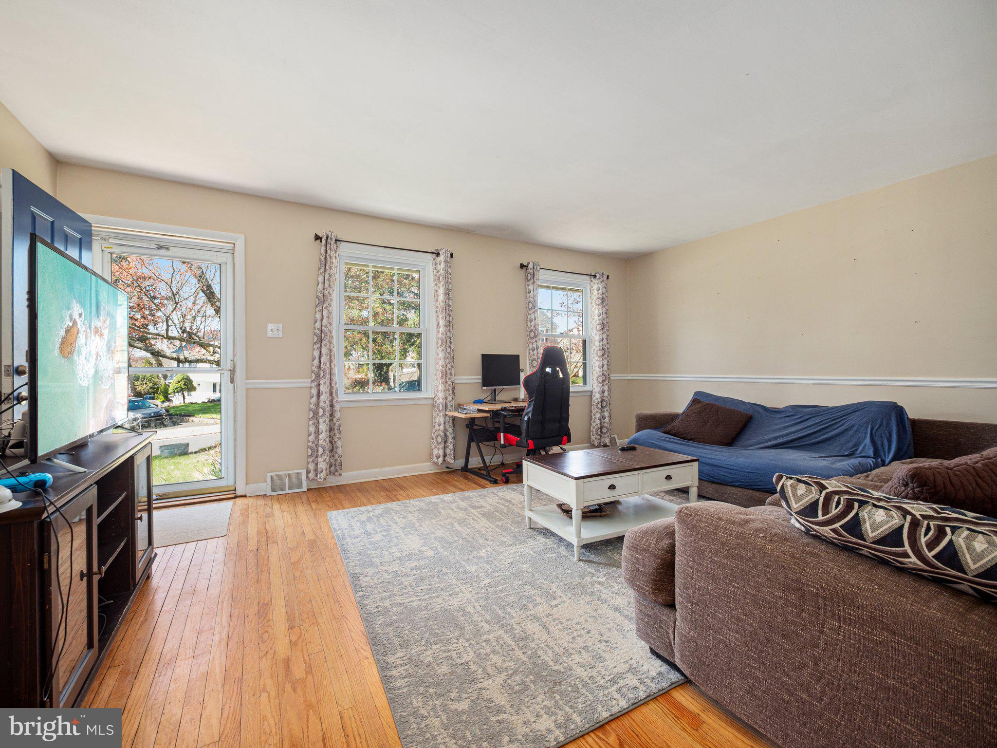 ABINGTON WOODS - Residential