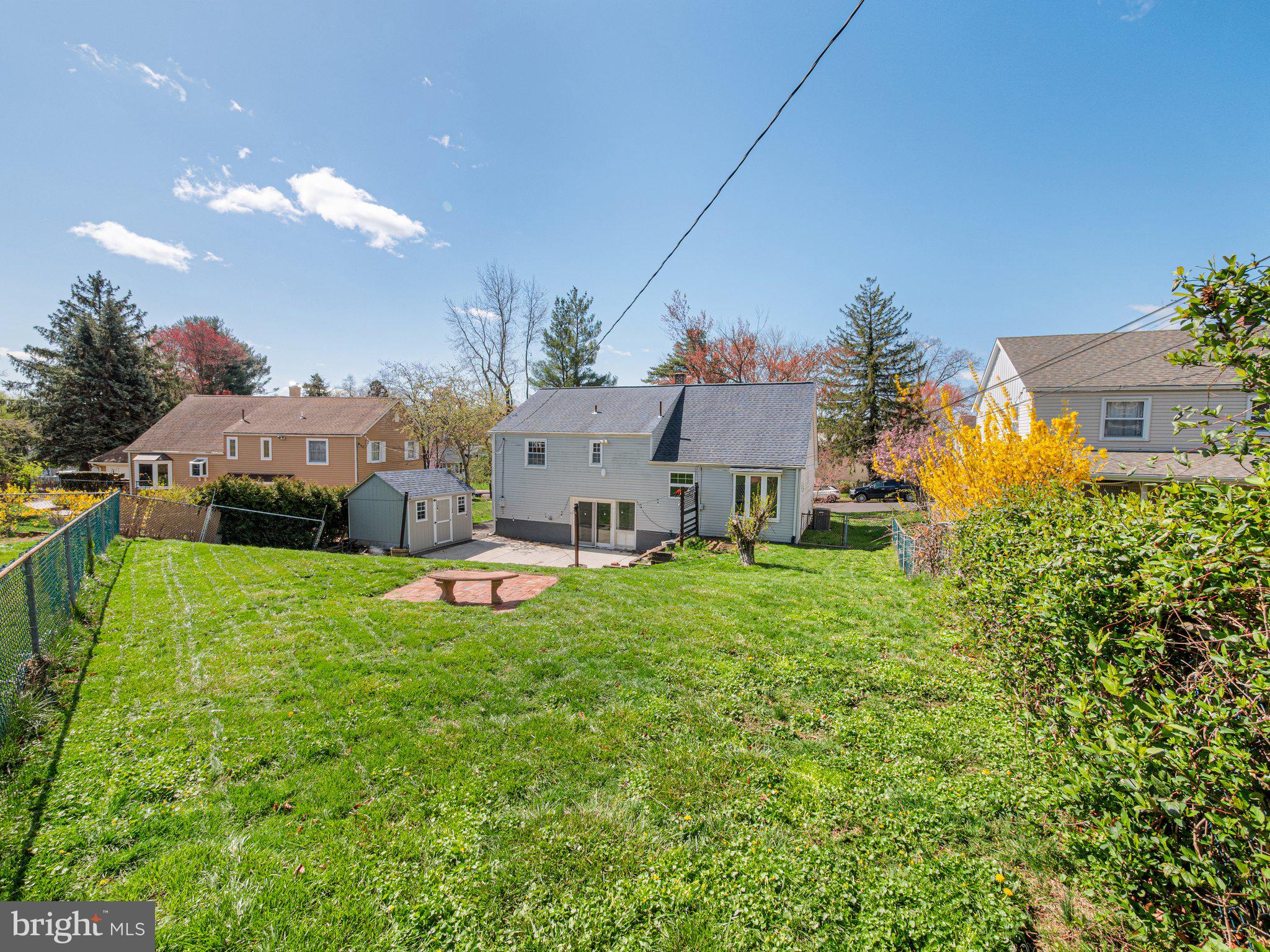 ABINGTON WOODS - Residential