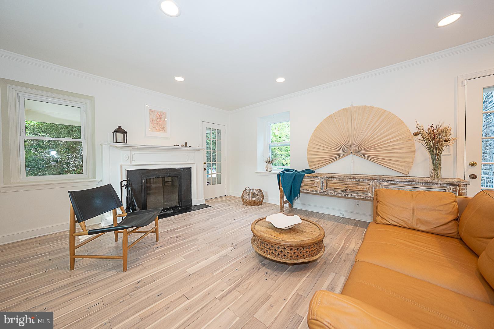 743 CLARENDON ROAD