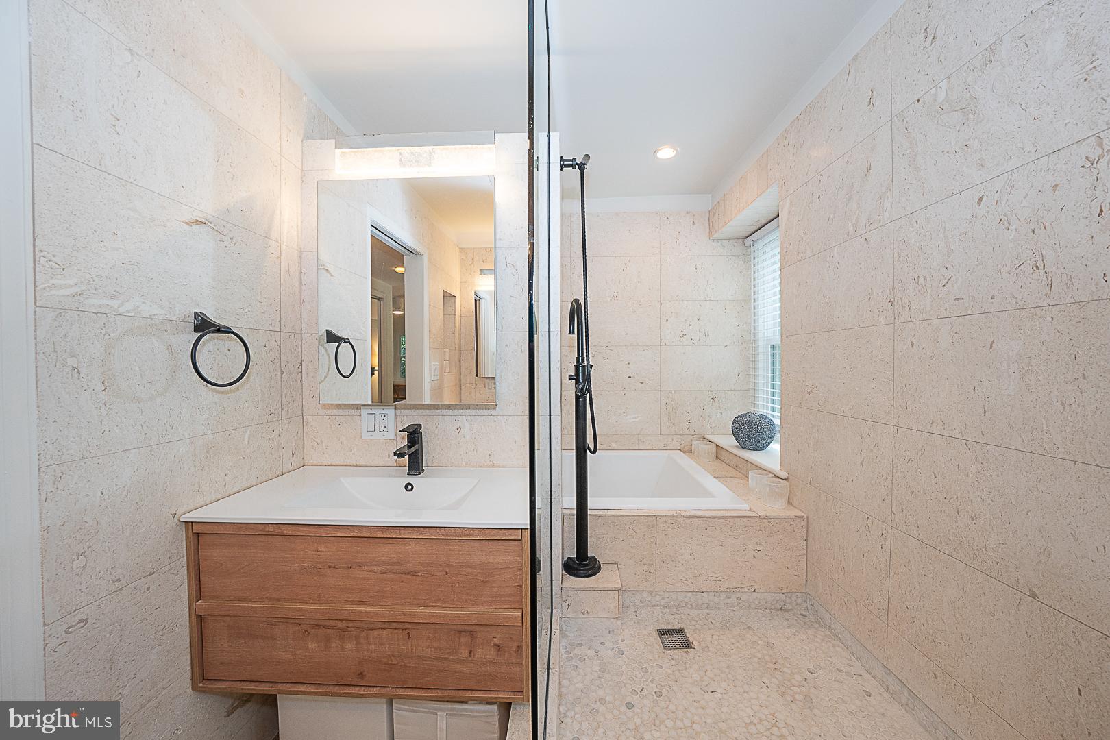 PENN VALLEY - Residential