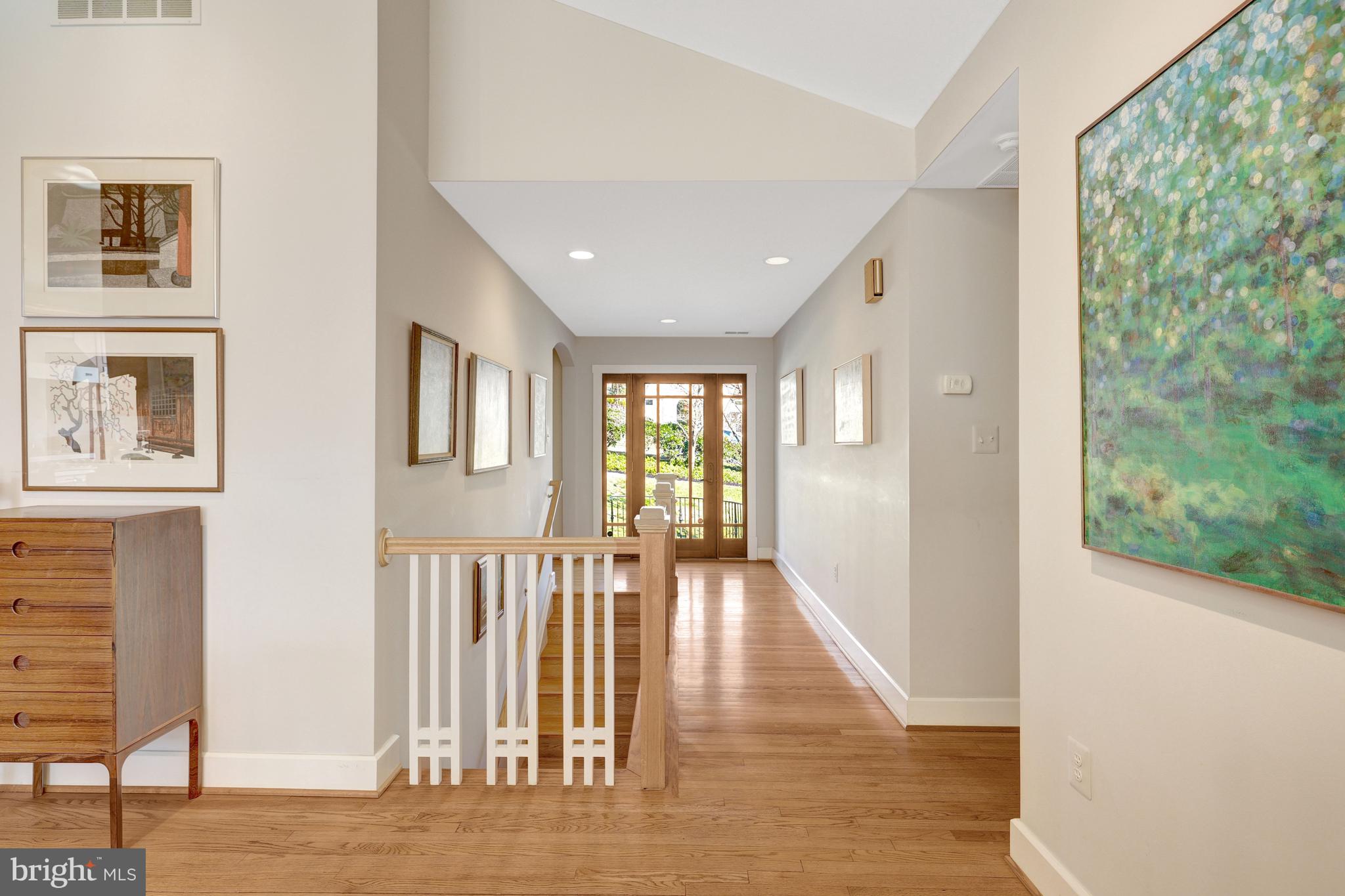 SALONA VILLAGE - Residential