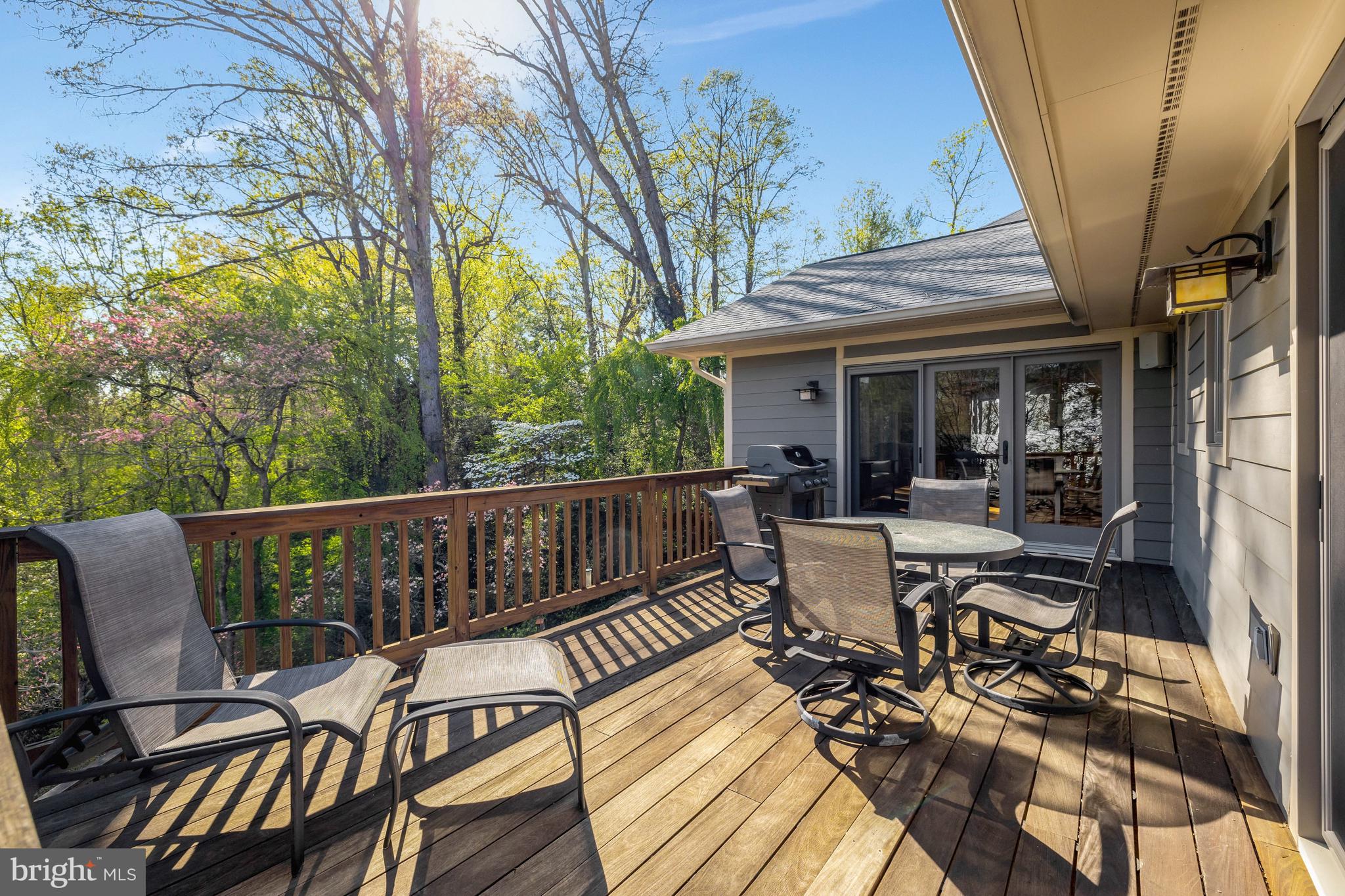 SALONA VILLAGE - Residential