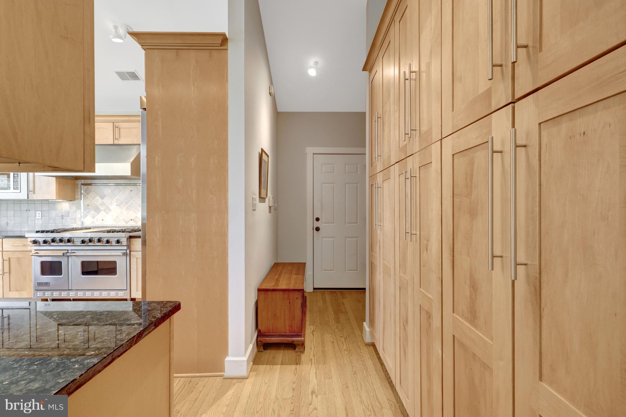 SALONA VILLAGE - Residential