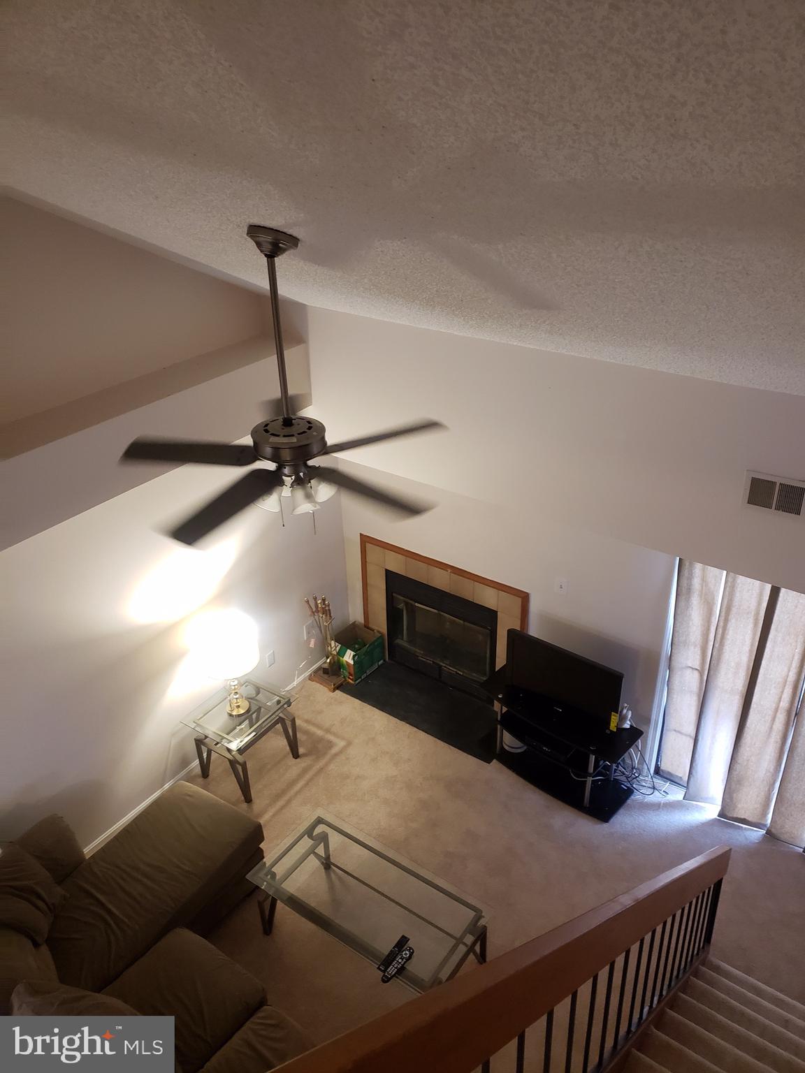 VICTORIA CROSSINGS AT MANCHESTER LAKES - Residential