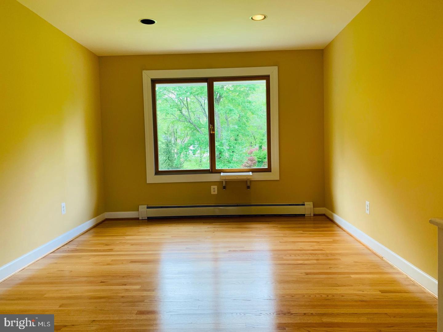 ALLENFORD - Residential Lease