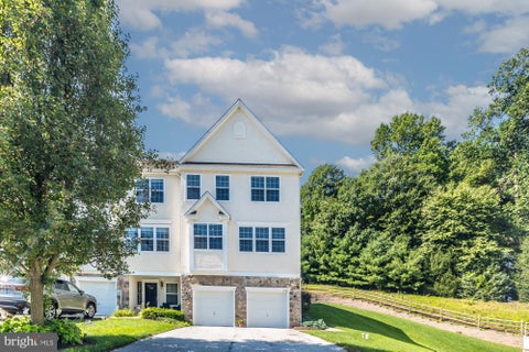 Townhouse For Sale - 2782 Shelburne Rd<br/> DOWNINGTOWN, PA 19335