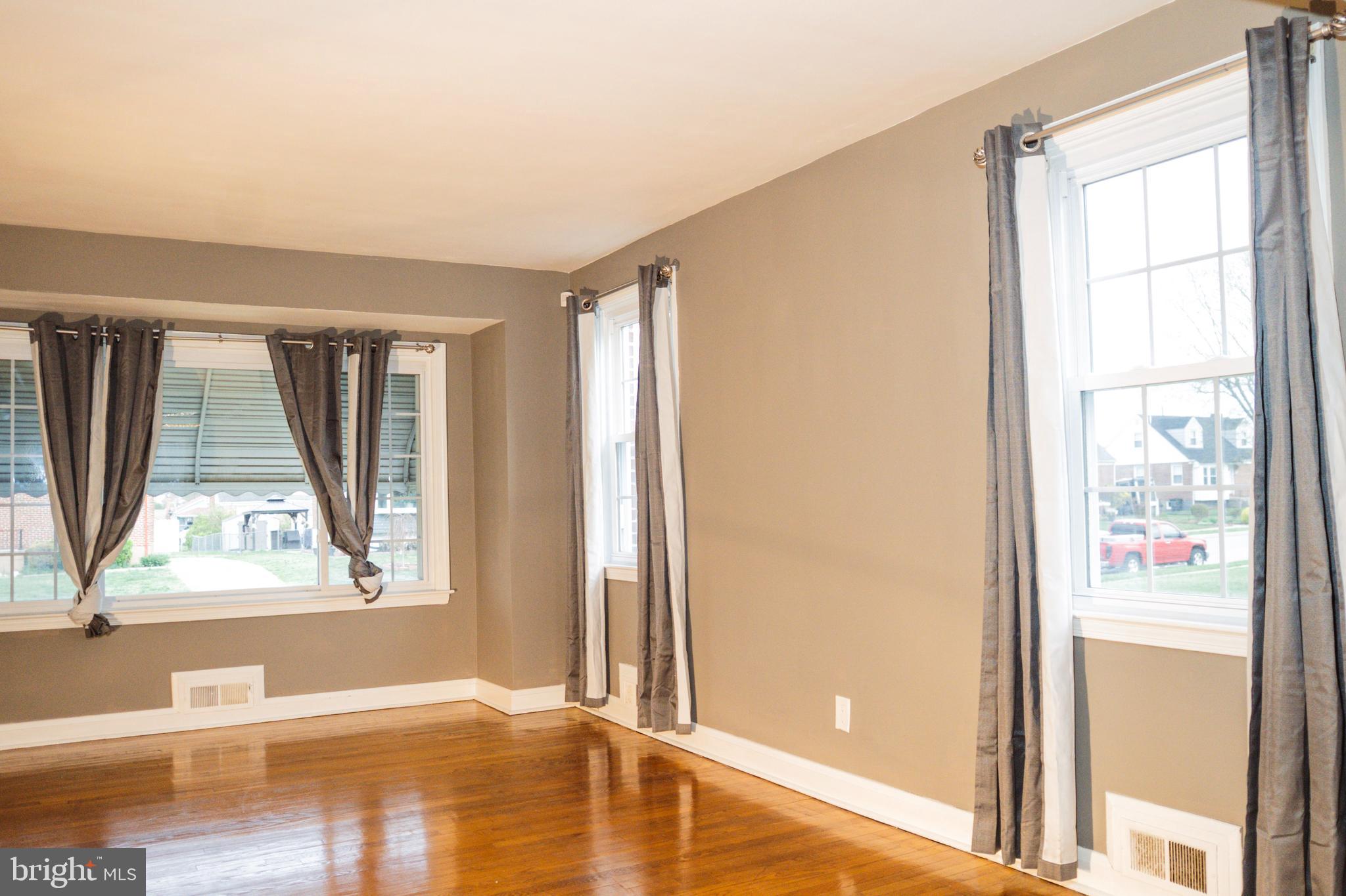 MILFORD GARDENS - Residential