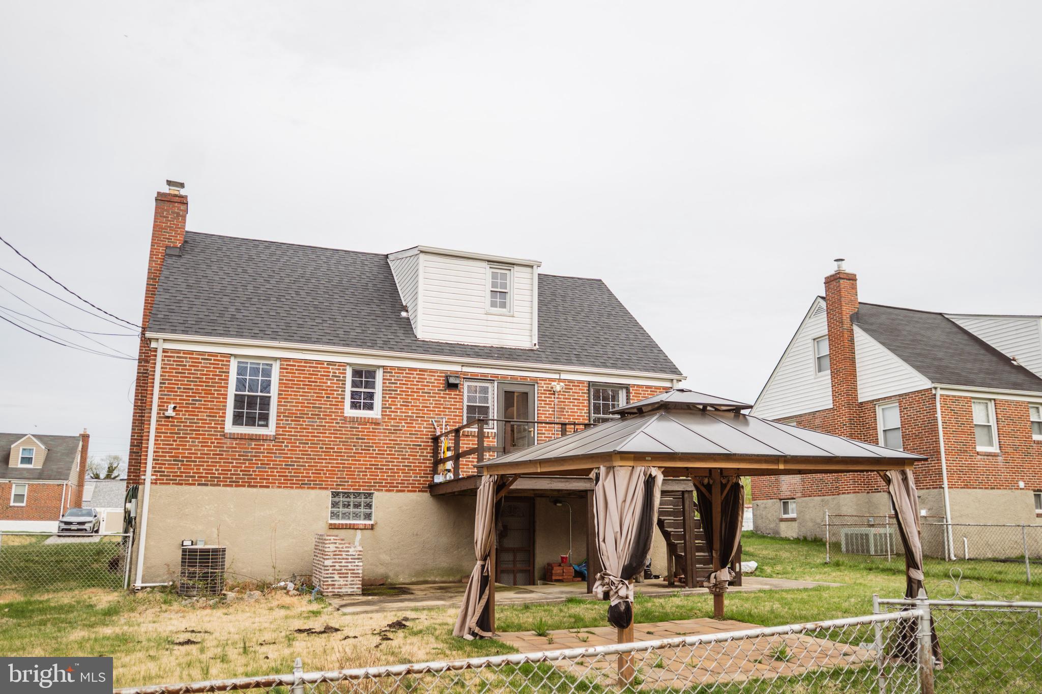 MILFORD GARDENS - Residential