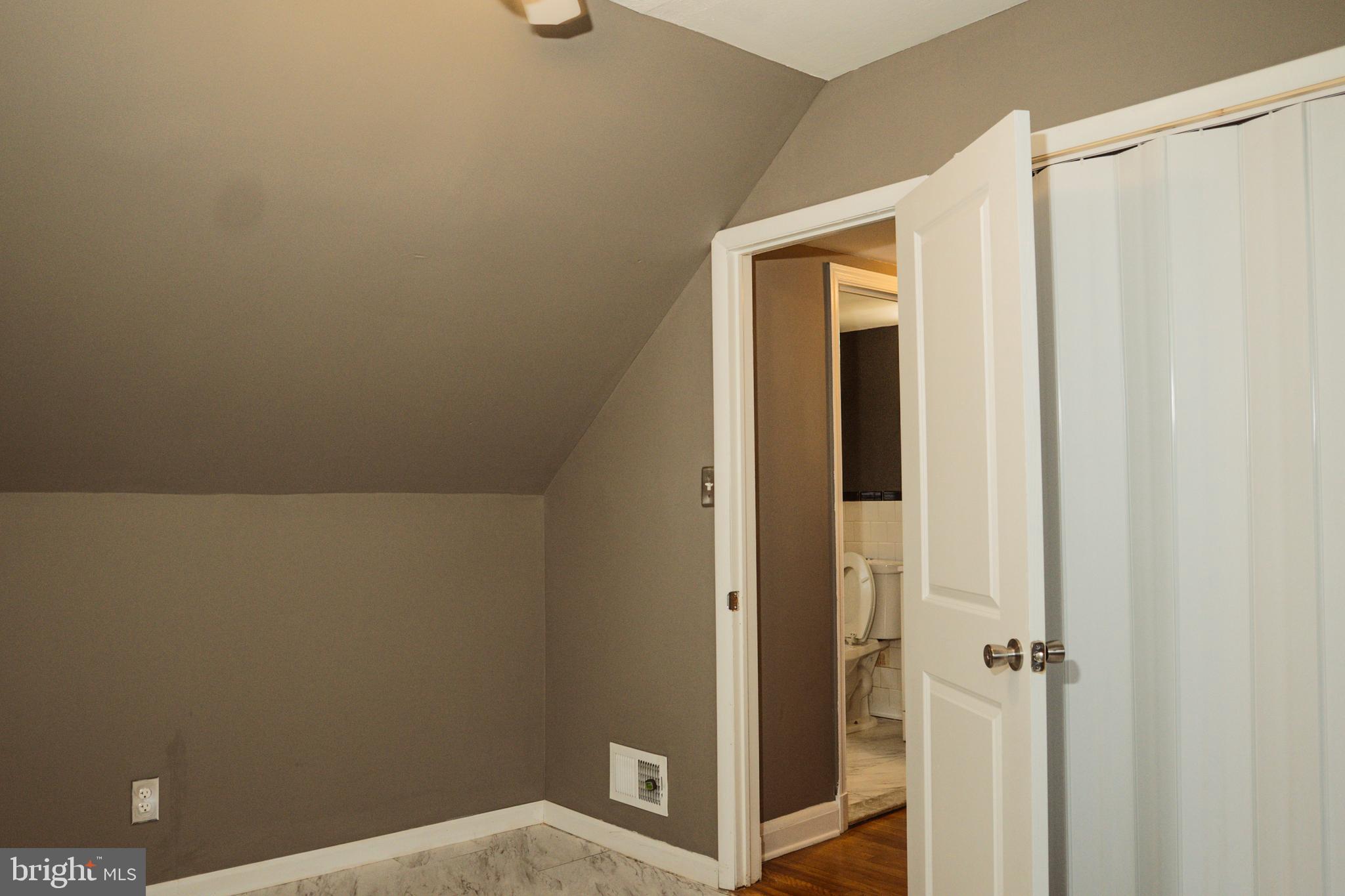 MILFORD GARDENS - Residential