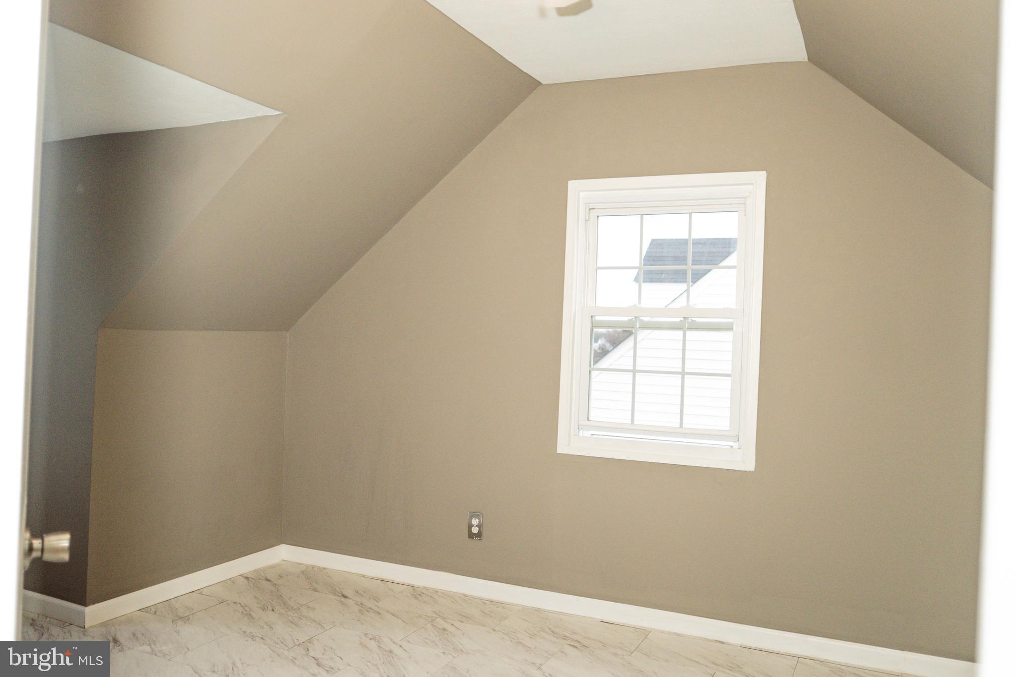 MILFORD GARDENS - Residential