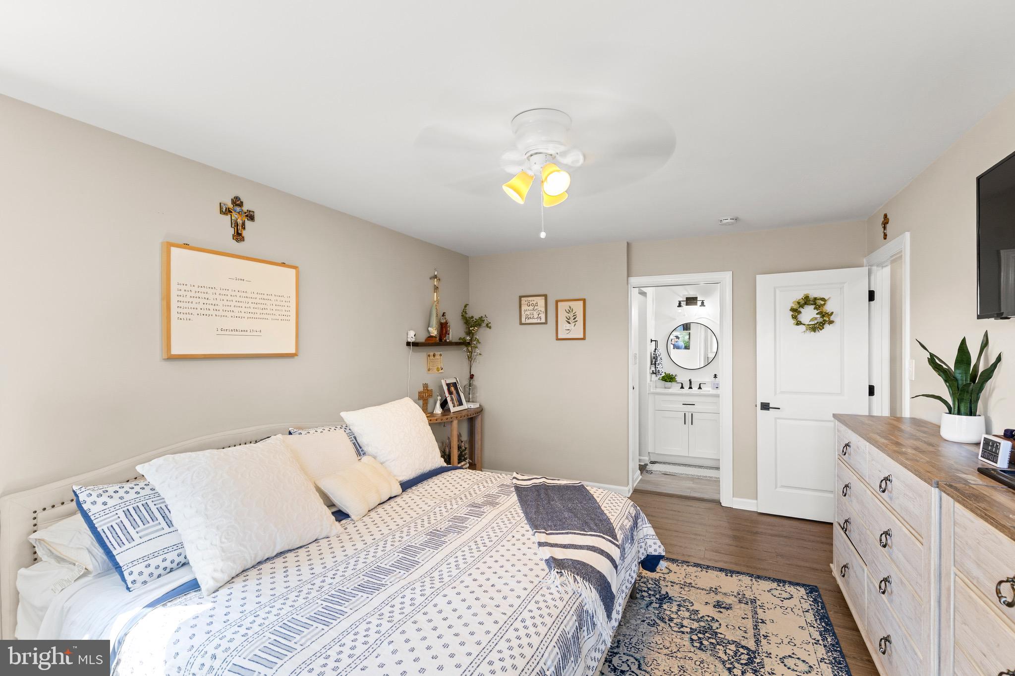 PARRAMORE - Residential