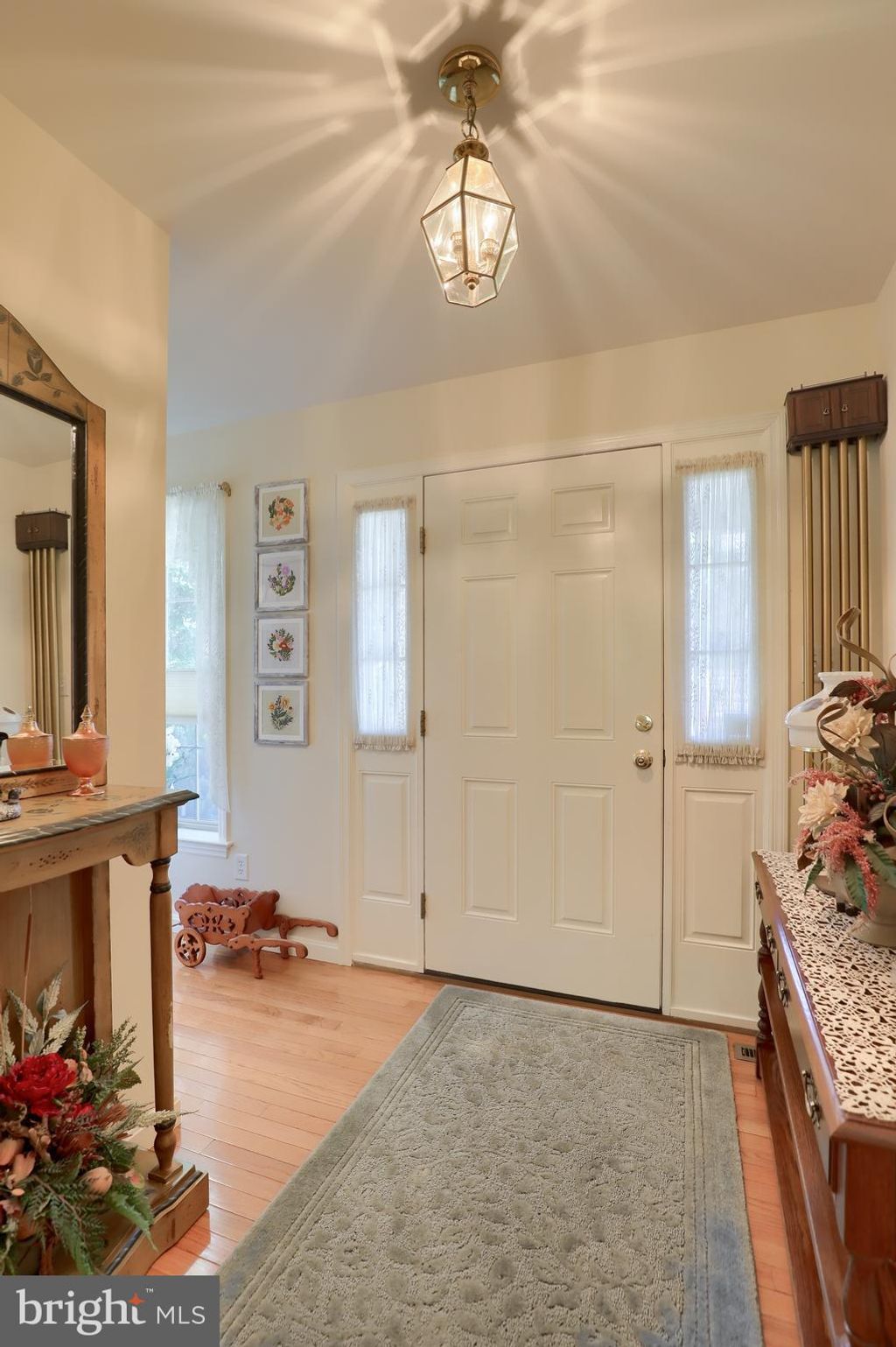 Photo of 739 SKYWALK LN, LANCASTER, PA 17601 (MLS # PALA2036550)