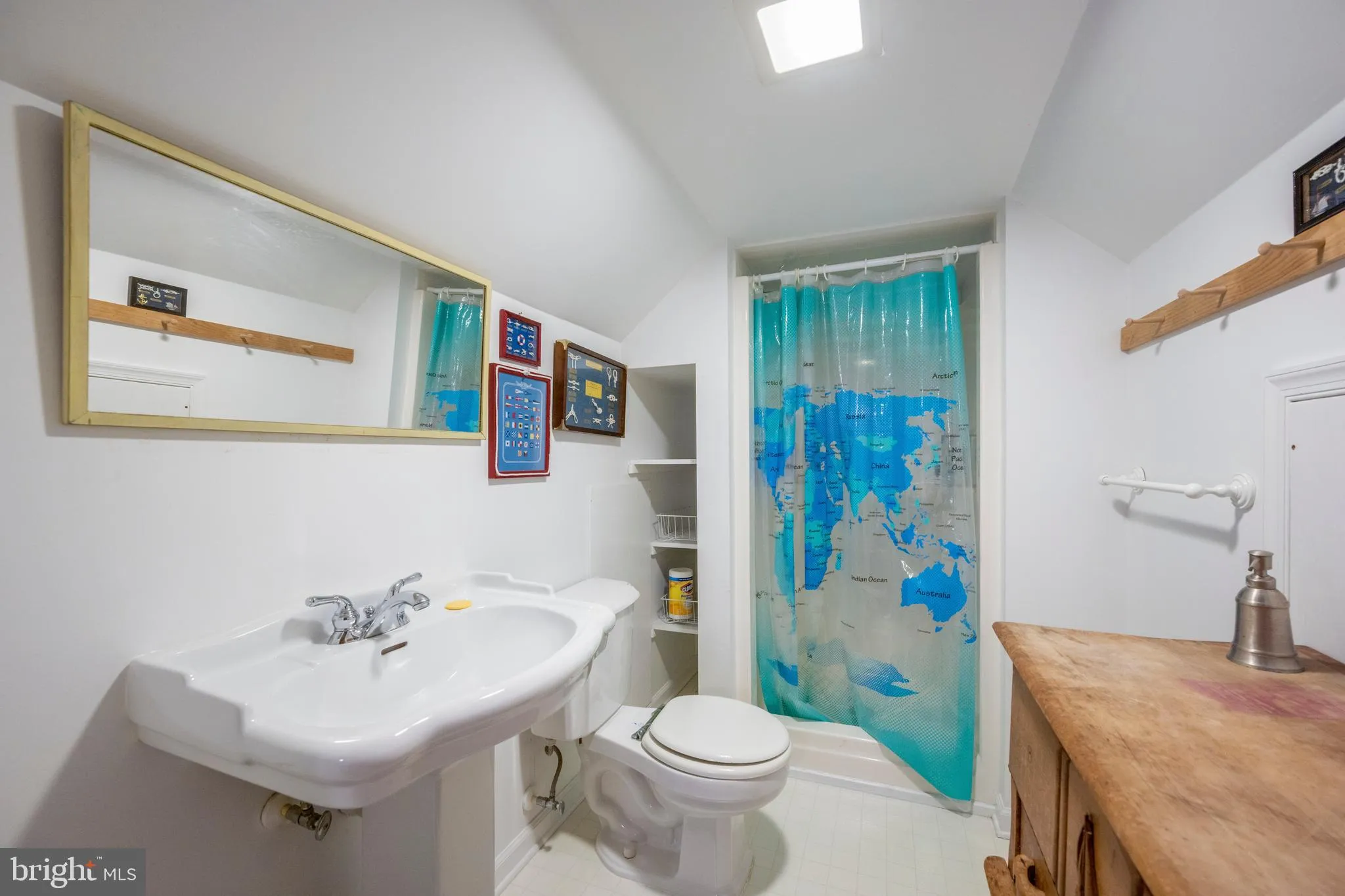 Lewes, Delaware 19958, United States, 4 Bedrooms Bedrooms, ,4 BathroomsBathrooms,Residential,Active,238940