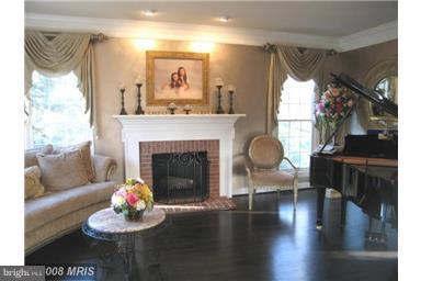 ST JOHNS WOODS - Residential Lease