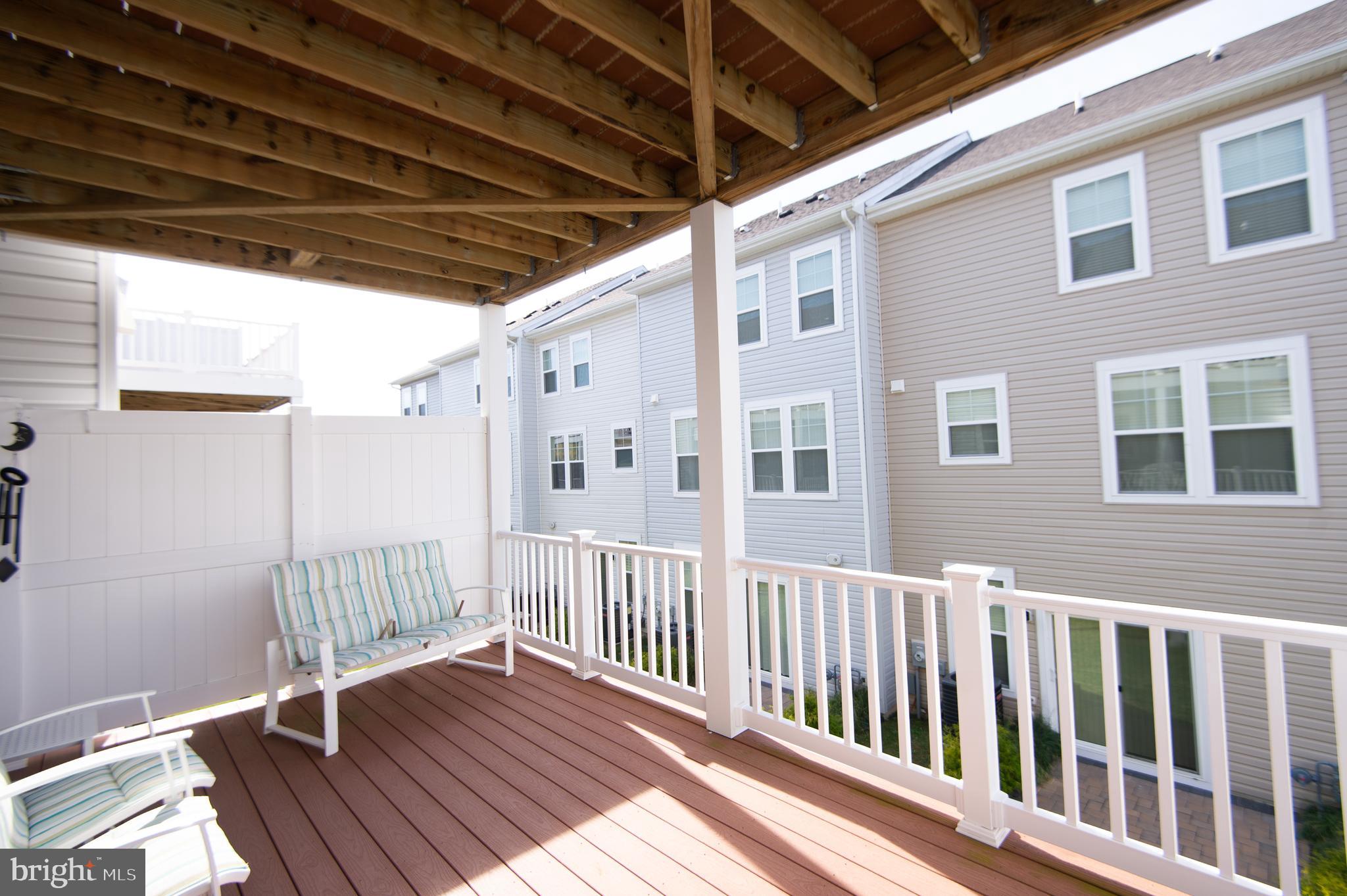 DEEP HARBOR - Residential