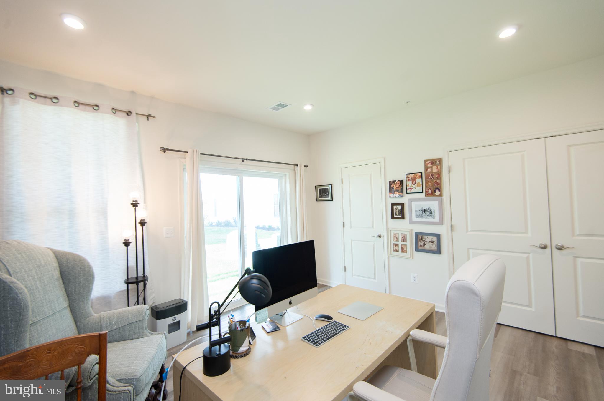 DEEP HARBOR - Residential