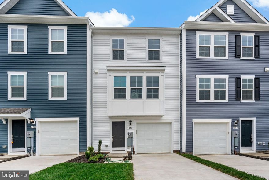 **UP TO $10K IN CLOSING COST ASSISTANCE FOR PRIMARY RESIDENCE WITH USE OF APPROVED LENDER AND TITLE!**
This is a 3 Level Townhome with Finished Lower Level! This 3-level townhome features a fully finished recreation room with a full bath, 1 car garage, and large coat closet. On the main level, you'll find an open concept layout with an 8ft kitchen island, upgraded cabinets, countertops and stainless-steel appliances which leads into a spacious living room at the front of the home that lets in loads of natural light. This main level also includes a half bath. On the 3rd floor we have 3 bedrooms, 2 full baths, and laundry for added convenience.*Photos may not be of actual home. Photos may be of similar home/floorplan if home is under construction or if this is a base price listing.