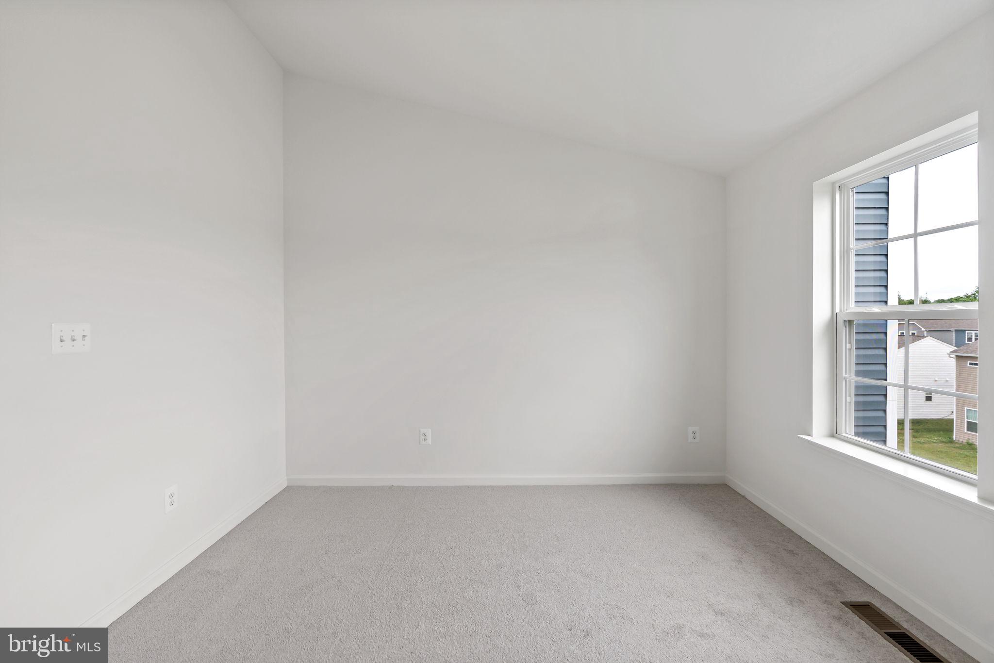 OVERLOOK AT RIVERSIDE TOWNHOMES - Residential