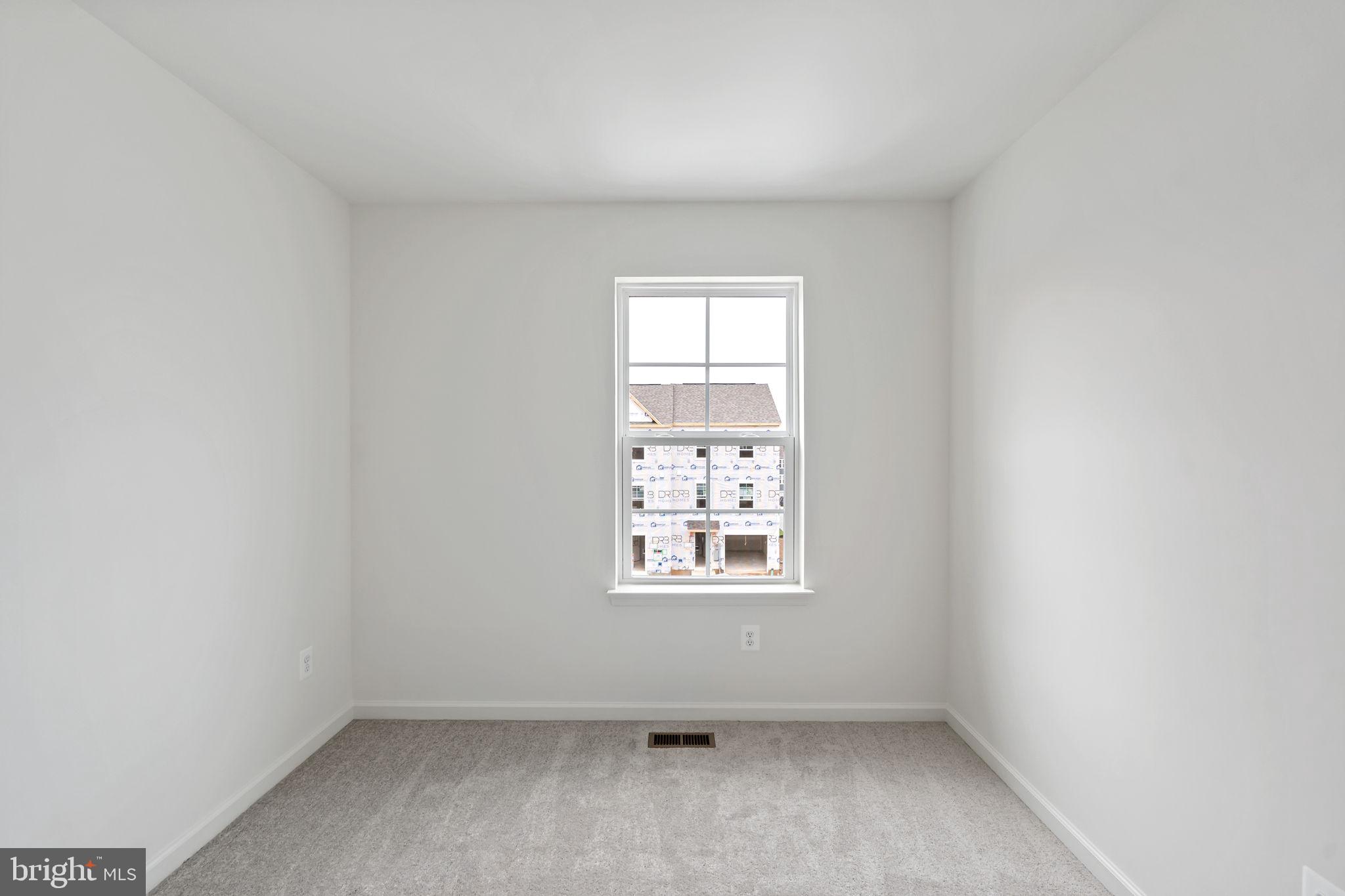 OVERLOOK AT RIVERSIDE TOWNHOMES - Residential