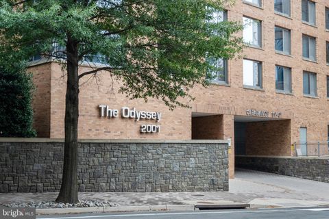 2001 15TH STREET N 306 ARLINGTON VA 22201