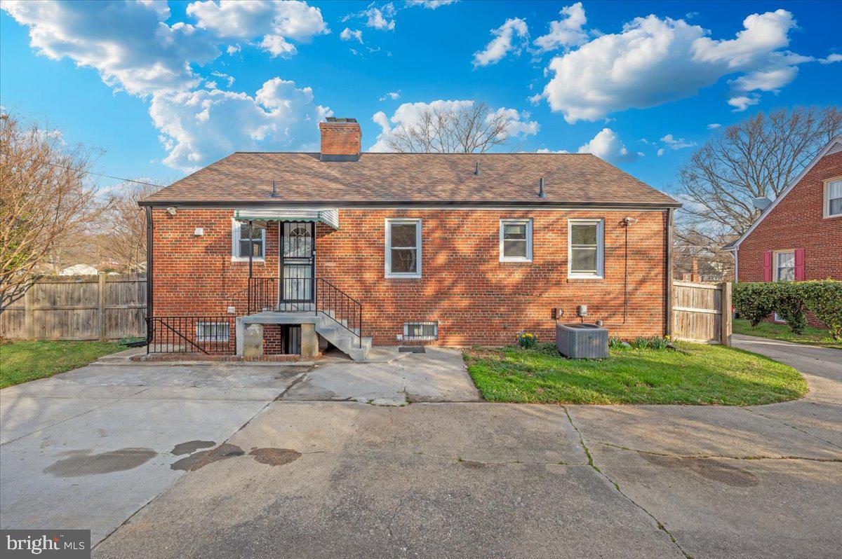 DISTRICT HEIGHTS - Residential