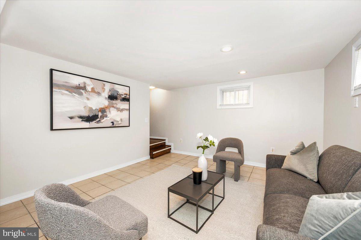 DISTRICT HEIGHTS - Residential