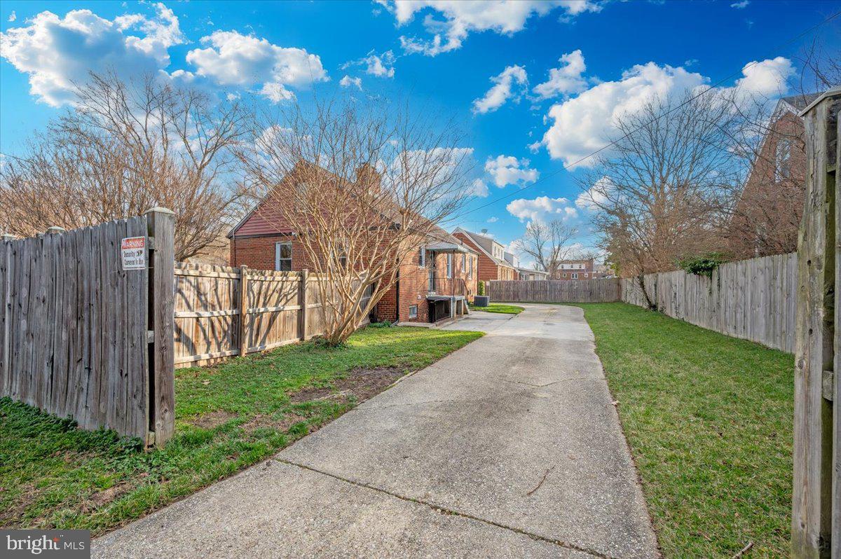 DISTRICT HEIGHTS - Residential