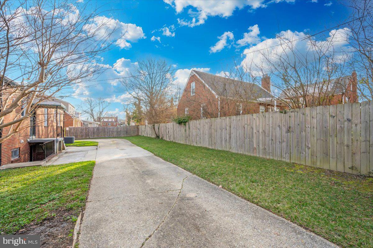 DISTRICT HEIGHTS - Residential