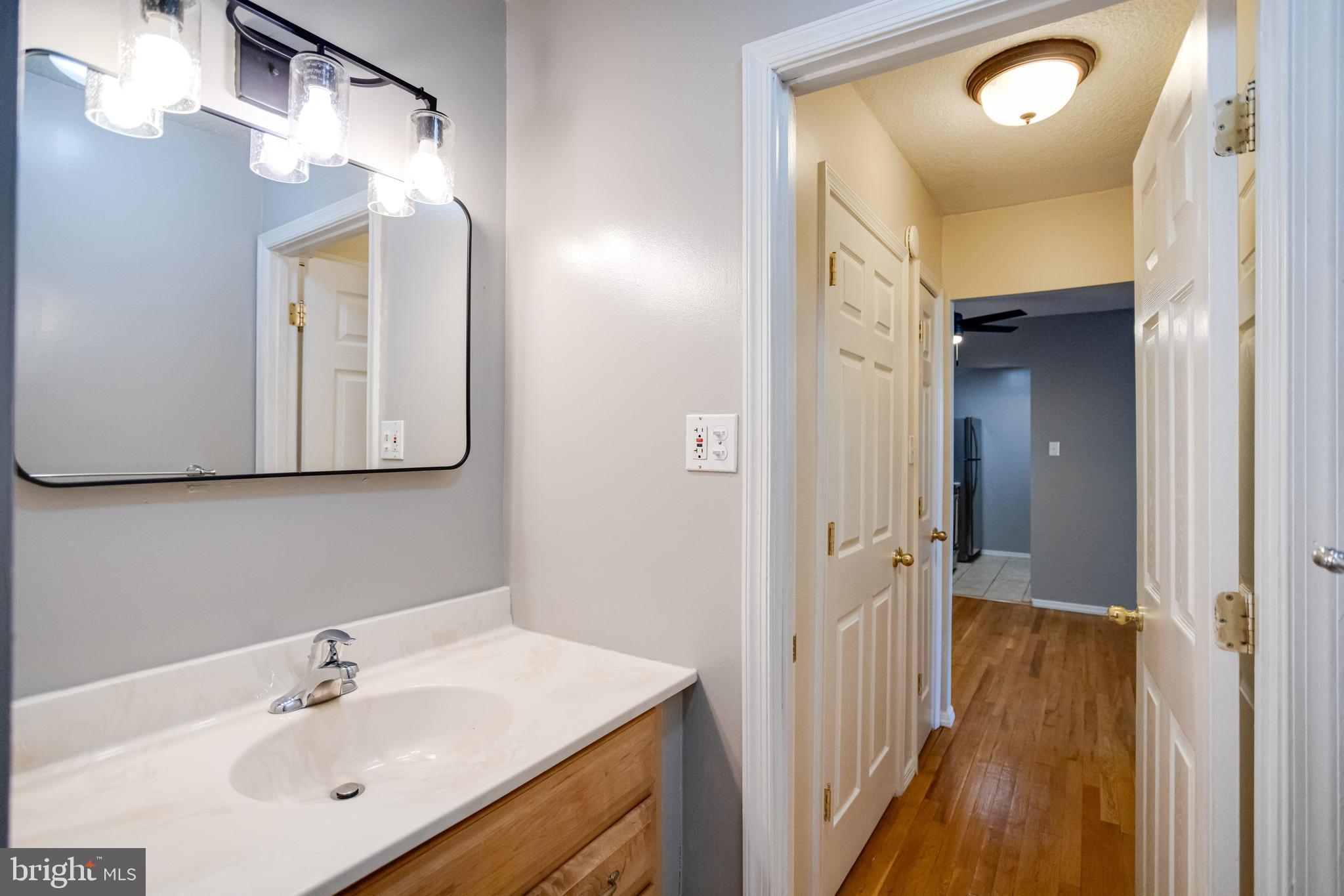 MOUNT VERNON - Residential