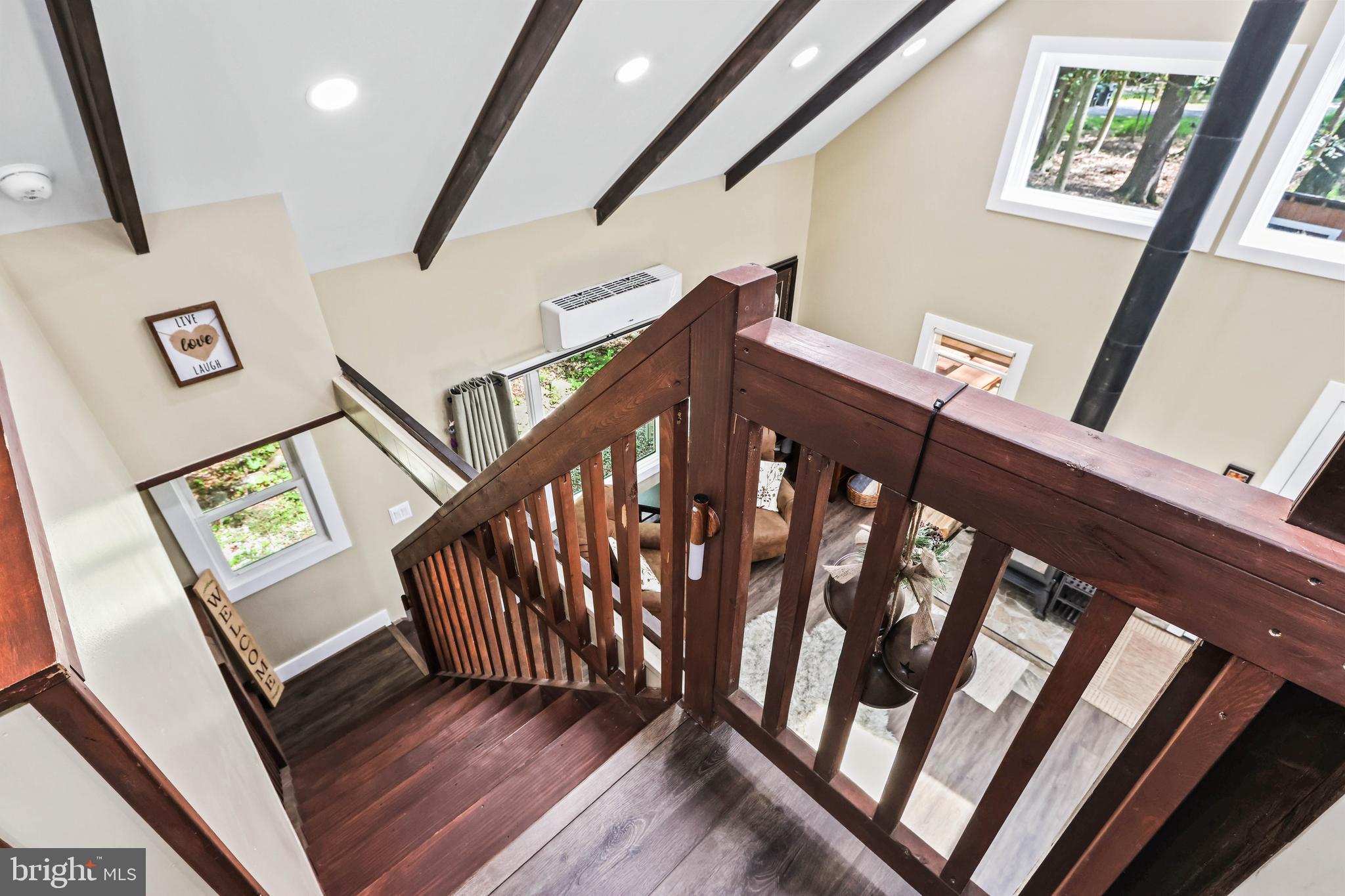 STILLWATER LAKE EST - Residential