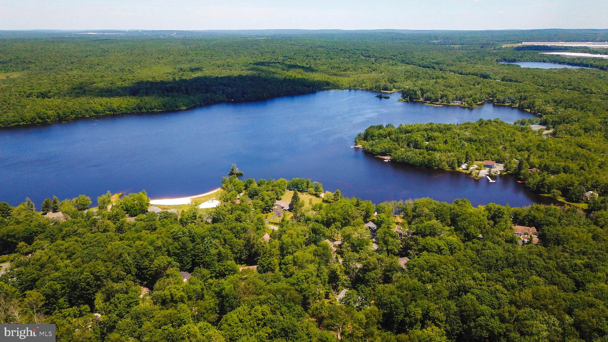 STILLWATER LAKE EST - Residential